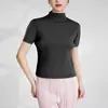 Roupas femininas de designer Miyake, top plissado mesmo estilo, novo modelo de verão, gola alta, camiseta simples e versátil de manga curta para mulheres