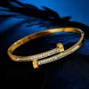Pulsera de Clavo de Acero de Titanio Trébol de Cuatro Hojas Corazón Pulsera de Cintura Pequeña Pulsera de Acero Inoxidable de Lujo Ligero Pulsera que No se Desvanece Joyería