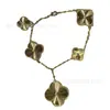 Pulsera Flor de Trébol de Cuatro Hojas Vanjia Tamaño Aleatorio para Mujer Ins Chapado Grueso Oro Rosa 18K Ágata Roja Ágata Negra Pulsera Venta al por Mayor