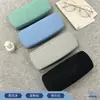 Estojo de armazenamento para óculos com design sofisticado e elegante, logotipo personalizável, adequado para óculos de sol e óculos de grau, anti-pressão, portátil, simples, estilo transfronteiriço europeu e americano