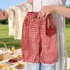 Conjunto Casual de Dos Piezas para Bebés Niñas, Nuevo para Primavera 2026, con Top Bordado de Cerezas y Pantalones Cuadros, Lindo Top de Manga Larga
