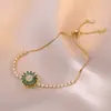 Collar para Mujer, Estilo Influencer Transfronterizo Flor de Girasol Circonita Giratorio Conjunto de Tres Piezas Decoración Collar de Acero de Titanio