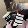Calcetines de Algodón Puro para Mujer, Calcetines Holgados con Puños de Burbujas, Etiquetas de Tela Rayadas, Calcetines de Media Pantorrilla para Primavera y Verano, Estilo Ins, Venta al por Mayor desde Zhuji, Industria del Calcetín de Zhuji