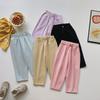 Calça Casual Colorida para Meninas 2026 Nova Coleção Primavera e Outono Calça de Moletom Versátil e Soltinha Infantil para Bebês e Crianças Pequenas