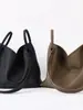 Nova Bolsa Tote para o Dia a Dia em Couro Bovino de Primeira Camada com Formato de Argola e Rede, Bolsa Feminina de Grande Capacidade com Acabamento de Luxo, Bolsa de Ombro Único