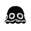 Sombrero de Pescador Tejido a Mano de Diseñador Coreano de Nicho para Mujer en Primavera y Verano para Viajes Sombrero de Cubo Pequeño Calado Tejido que Muestra la Cara
