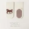 23 otoño e invierno área grande dispensación calcetines de trampolín para bebé niños calcetines de suelo antideslizantes CT calcetines rectos de dibujos animados grandes