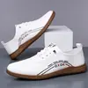 Nuevos Mocasines Casuales Transpirables para Hombre Otoño 2026 Zapatos de Lona Slip-on de Suela Suave para Hombre Zapatos Versátiles de Cuero