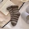 Meias de Lã Grossas Estilo Fair Isle para Outono e Inverno, Meias de Cano Médio com Padrão de Boneco de Neve e Gato em Fio Pontilhado Estilo Japonês, Meias Quentes Largas
