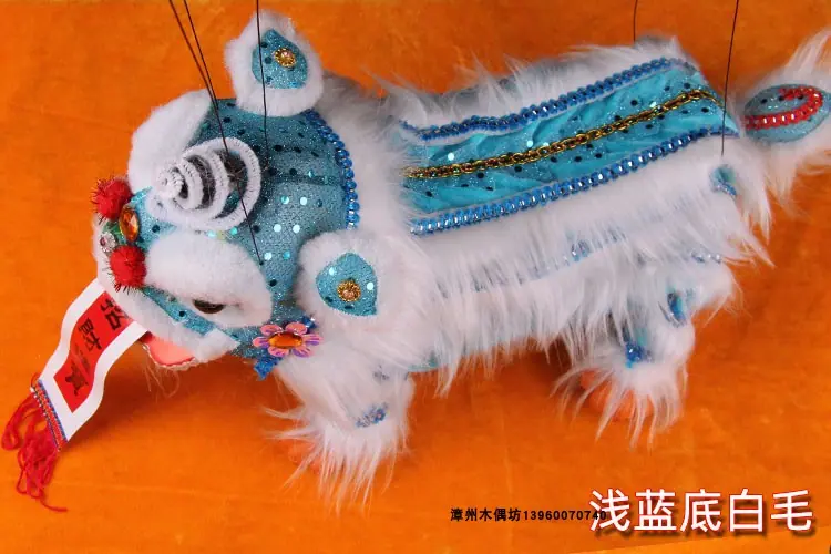 浅蓝底白毛.jpg