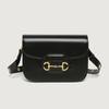 Más fáciles de combinar con bolsos diarios, Diseño de nicho, Bolsos de hombro de moda y tendencia con hebilla de herradura para mujer, Al por mayor 1955 Bolsos Silla, Mini