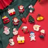 2026 Nuevos Colgantes de Resina Navideños Papá Noel Muñeco de Nieve Adornos Navideños Accesorios Venta al por Mayor Artículos Calientes Transfronterizos