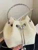 Bolsa Feminina de Nicho Estilo Coreano 2025 Nova Bolsa Transversal de Alto Valor Moda Bolsa de Ombro Único Bolsa Saco