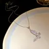 Collar Colgante de Mariposa de Zircón, Exquisito, Sencillo, Moderno y de Diseño Personalizado, Cadena para Clavícula, Joyería de Lujo Ligero y de Alta Gama para Mujeres