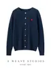 Cardigan de tricô Consinee 100% cashmere puro|Versátil com bordado de coração estilo college para mulheres|Suéter coat macio e aconchegante