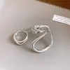 Anillo Abierto Redondo Retorcido Geométrico de Doble Capa Europeo y Americano Juego de Dos Piezas Personalidad Exagerada Anillo de Dedo Exquisito Joyería de Mano Versátil para Mujeres