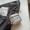 Textura Mini Bag Feminino 2023 Novo Nicho Trendy Design Shoulder Crossbody Bag Rhombic Chain Bolsa Portátil Bucket Bag