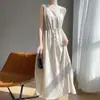 Estilo Nuevo Primavera y Verano 2025 Estilo Perezoso Vestido de Satén Sedoso con Cuello en V Cintura Alta Plateado Elegante Versátil Vestido Largo para Mujer