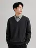 Camisa de malha gola V, estilo duas peças falsas, com gola de camisa, outono e inverno, moderna, versátil, casual, quente, estilo cavalheiro de negócios, camada interna masculina