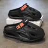 Sandalias para Hombre Modelo Nuevo 2025 con Agujeros tipo Bala para Deporte de Verano, Suela Gruesa, Antideslizantes, Adecuadas para Conducir, Playa y Costa
