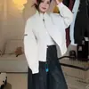 Chaqueta corta retro estilo americano de corte holgado con cuello mao, nueva chaqueta de béisbol casual versátil para mujer Otoño 2026