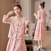 Nuevo Conjunto de Moda Estilo Chino 2026 Primavera Nuevo Conjunto de Dos Piezas Falda Larga Jacquard Elegante Retro Hanfu para Mujer
