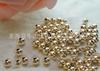 Atacado acessórios de joalheria DIY contas soltas importadas 3-5mm contas de ouro 18K contas de superfície lisa retenção de cor ouro 14K nacional