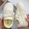 Zapatos de Pan de Cabeza Grande Estampado Pequeño Suaves Lindos Elegantes Estilo Campus Otoño 2025 Tenis Blancos de Suela Gruesa para Estudiantes Tenis