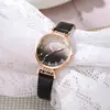 Reloj de Mujer Espejo Prismático Degradado Barril Explosivo Moda Elegante Tendencia Artística Retro Reloj de Cuarzo