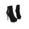Botas de mujer versátiles de corte bajo para otoño e invierno, color liso, cremallera lateral, tacón ultralto, botas de talla grande, botines de tacón de aguja de comercio exterior transfronterizo, botas estilo Martin para mujer