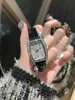 Reloj de Mujer Pequeño con Esfera Completa de Diamantes en Forma de Barril, Moderno, Ligero, Lujoso, Exquisito, Compacto, Resistente al Agua con Incrustaciones de Diamantes, Correa de Acero, Reloj de Cuarzo