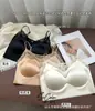 2608 Encaje de Satén Francés Puro Deseo Espalda Hermosa Una Pieza Push-up Sin Varillas Copa Fija Bandeau Sujetador para Mujeres