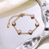 Pulsera de Trébol de Cuatro Hojas de 9 mm Superventas Transfronterizo Acero de Titanio 18K Moderna al por Mayor Adornos Europeos y Americanos para Mujer Nicho Lujo Ligero Sensación de Alta Gama