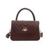 Bolso de mano pequeño cuadrado texturizado popular de este año para mujer, nuevo modelo otoño 2026, bolso de hombro de color liso con patrón de escamas de pez, bolso cruzado de moda