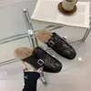 Zapatos Pequeños de Cuero Brogue Tallado Estilo Británico para Mujer 2026 Nuevo Otoño/Invierno Con Felpa Zapatos de Piel para Exteriores sin Cordones Media Zapatilla Zapatos de Piel