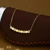Cadena para Clavícula Elegante con Baño de Oro Real y Circonita Microincrustada Diseño de Nicho para Mujer Collar de Una Palabra Estilo Ins Exquisito Collar de Cuello