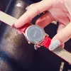 Procesamiento y Personalización del Fabricante de Relojes Clásicos de Moda para Mujer, Relojes para Mujer, Correas, Relojes de Cuarzo, Modelos Populares para Micro-Negocios de Estudiantes de Secundaria