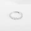Anillo de apertura ajustable de cobre con incrustaciones de circonita, 26 letras del alfabeto inglés, joyería de moda de alto nivel y temperamento, para cruzar fronteras