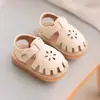 Sandalias Cerradas para Niñas, Zapatos de Playa de Suela Suave de Verano, Transpirables con Agujeros Estilo Nuevo 2026 Princesa, Zapatos Casuales Perforados para Niños Pequeños