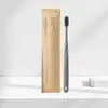 Set de cepillo de dientes y pasta de dientes desechables de hotel de alta gama, cepillo de dientes en un porta-tarjetas premium, adecuado para hoteles y casas de huéspedes