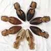 Sandalias Romanas Retro de Moda con Tachuelas y Diseño Hueco para Mujer, Sandalias de Verano con Tacón Bajo, Punta Cerrada y Correa en el Tobillo sin Espalda para Mujer 605-56