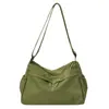 La popular bolsa de tela casual de moda de este año 2026 nuevo verano simple a cuadros gran capacidad para el trabajo hombro bandolera