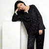 Conjunto de Pijama Feminino Best-Seller Transfronteiriço Europeu e Americano com Estampa de Coração, Seda de Gelo Canelada, Acabamento em Renda e Usável para Mulheres