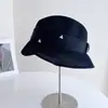 Chapéu de Pescador Ultra Leve de Linho Sintético para Mulheres, Chapéu de Palha para Proteção Solar de Verão, Chapéu de Balde Plissado com Pérolas Estilo Francês, Chapéu de Sol de Luxo Leve para Rosto Pequeno