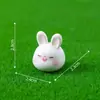 Paisaje en miniatura con lindas figuras de panda y conejo, adorables animalitos, accesorios decorativos DIY de jardinería y paisajismo, y pequeños adornos de escritorio