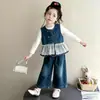 Conjunto de tres piezas de mezclilla de doble botonadura estilo coreano para niñas, nueva colección primavera/otoño 2026, atuendo moderno y elegante para niñas pequeñas