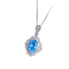 Collar de Cadena para Clavícula con Colgante de Huevo de Paloma de Alto Quilate Corte Flor de Hielo para Mujer, Transmisión en Vivo, Lujo Ligero, Sensación de Alta Gama, Ovalado Elegante con Diamantes Completos