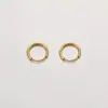 Pendientes redondos grandes pequeños lisos de oro europeos y americanos para mujer, estilo nicho, pendientes de alta calidad, simples, combinan con todo, estilo frío, moda