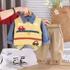 Roupas de Primavera para Meninos 2026 Novo Conjunto Estiloso para Bebês, Conjunto de Três Peças com Suéter, Colete e Camisa para Primavera e Outono para Bebês e Crianças Pequenas