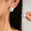 Brincos de Tarraxa Meia-Lua Brilhantes TeMu Moda Personalidade Simples Design de Nicho Brincos Versáteis de Alta Qualidade